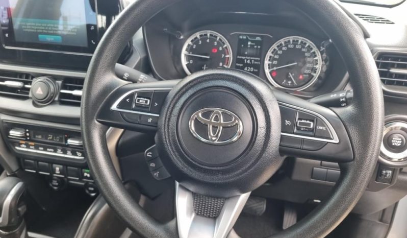 
								TOYOTA URBAN CRUISER 1.5 XR AT full									