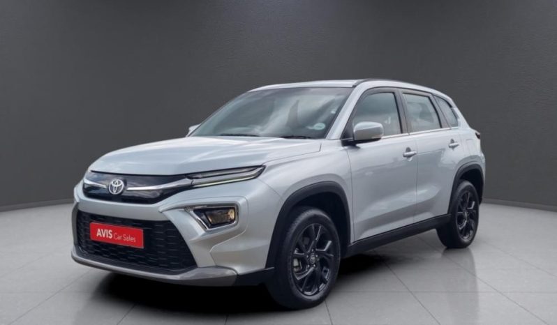 
								TOYOTA URBAN CRUISER 1.5 XR AT full									