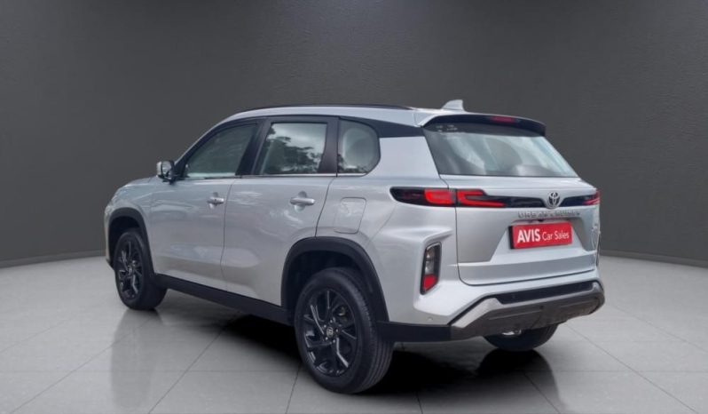 
								TOYOTA URBAN CRUISER 1.5 XR AT full									