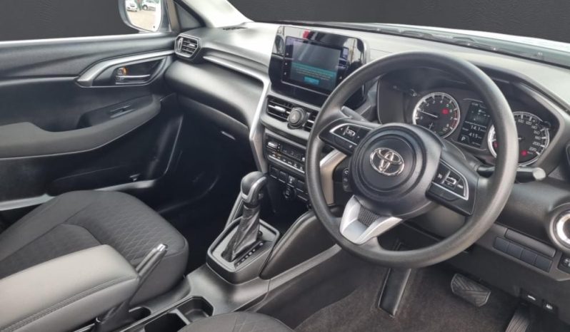 
								TOYOTA URBAN CRUISER 1.5 XR AT full									