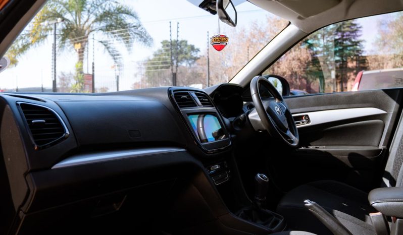 
								Toyota Urban Cruiser 1.5 XR Manual full									