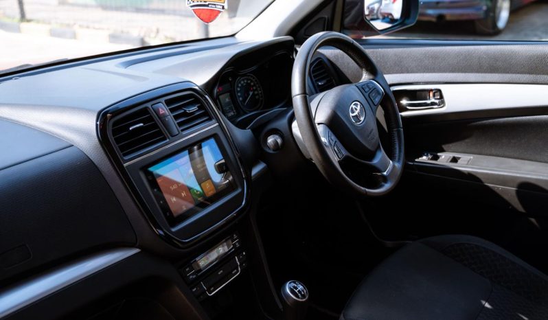 
								Toyota Urban Cruiser 1.5 XR Manual full									