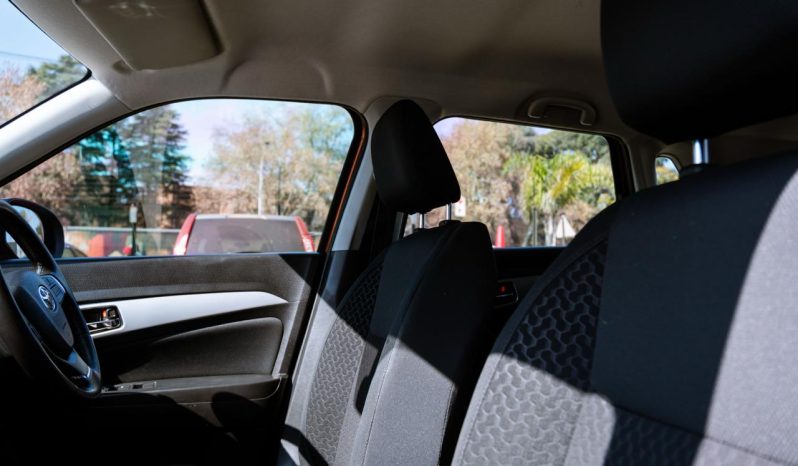 
								Toyota Urban Cruiser 1.5 XR Manual full									