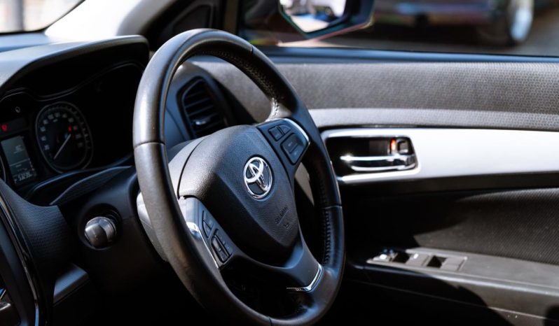 
								Toyota Urban Cruiser 1.5 XR Manual full									