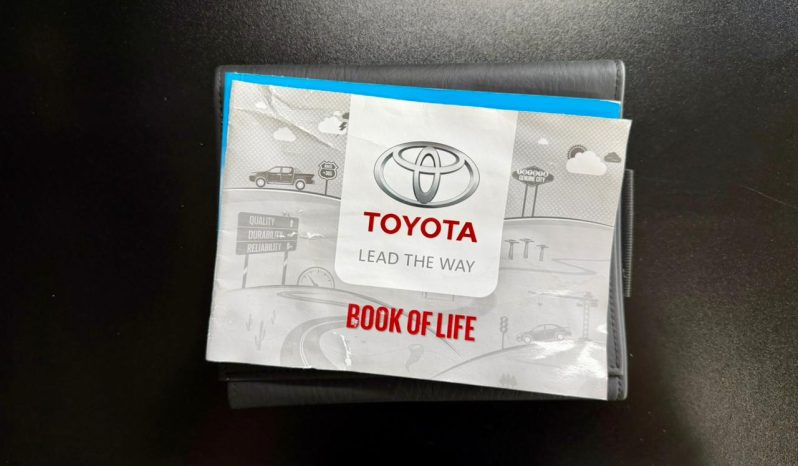 
								Toyota Urban Cruiser 1.5 Xs full									