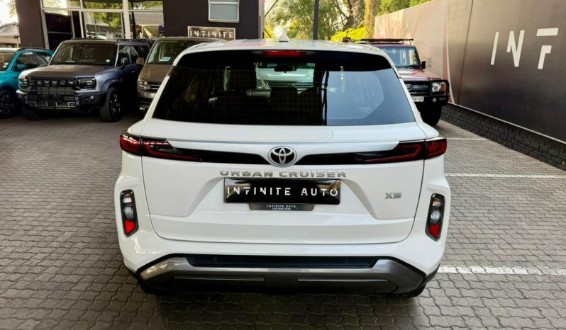 
								Toyota Urban Cruiser 1.5 Xs full									