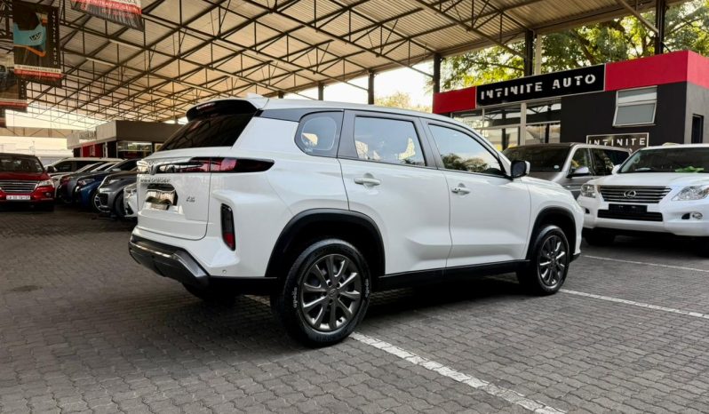 
								Toyota Urban Cruiser 1.5 Xs full									