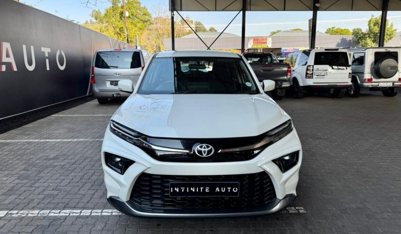 
								Toyota Urban Cruiser 1.5 Xs full									