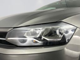 
										Volkswagen Polo 1.0 Comfortline Dsg full									