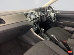 
										Volkswagen Polo 1.0 Comfortline Dsg full									