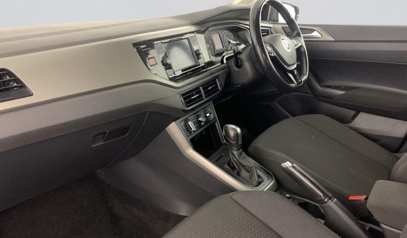 
								Volkswagen Polo 1.0 Comfortline Dsg full									