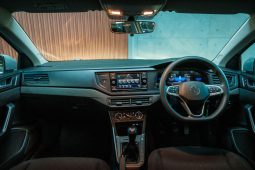 
										Volkswagen Polo Hatch 1.0 Tsi full									