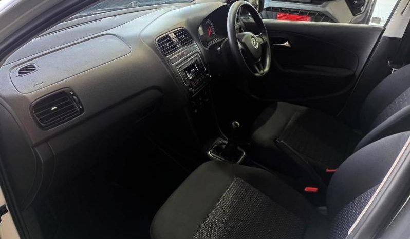 
								Volkswagen Polo Vivo Hatch 1.4 Trendline full									
