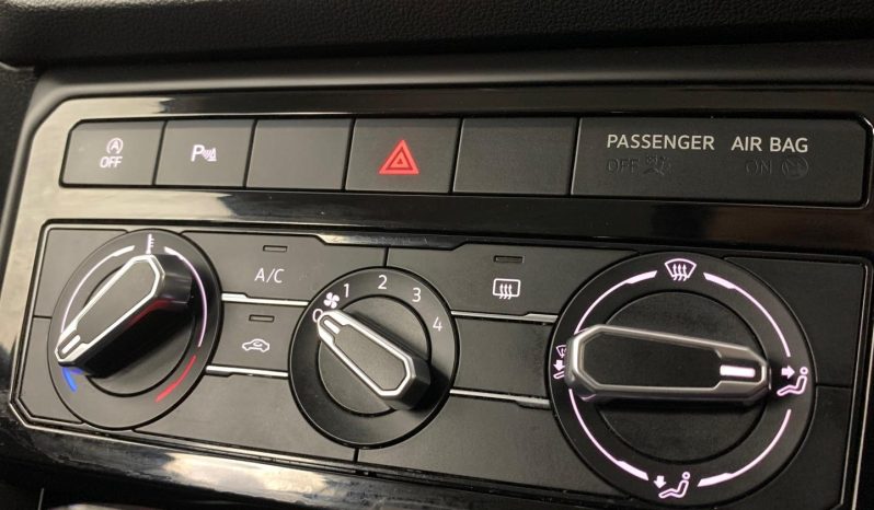 
								Volkswagen T-Cross 1.0 Tsi Comfortline Dsg full									