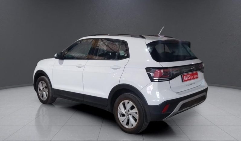 
								VOLKSWAGEN T-CROSS 1.0 TSI LIFE full									