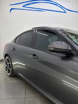 
										Alfa Romeo Giulia 2.0L Veloce At full									