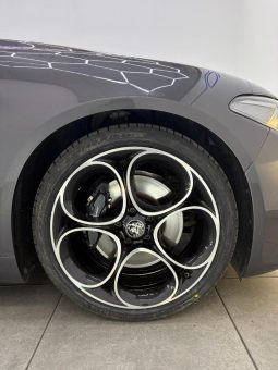 
										Alfa Romeo Giulia 2.0L Veloce At full									