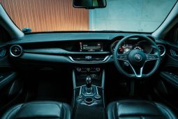 
										Alfa Romeo Stelvio 2.0 B-Tech full									