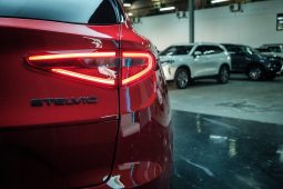 
										Alfa Romeo Stelvio 2.0 B-Tech full									