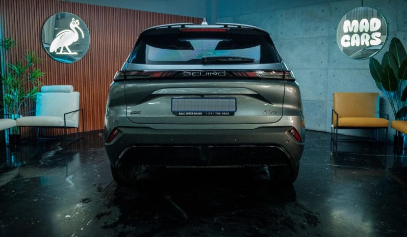 
								BAIC X55 Plus 1.5T Premium 2-Tone full									