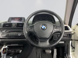 
										BMW 1 Series 3-Door 118i Steptronic full									