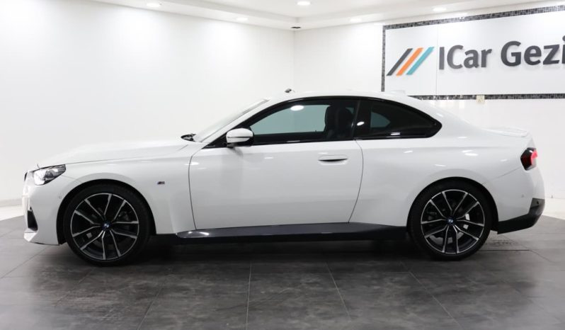 
								BMW 2 Series Coupe 220i M Sport full									