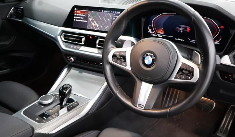 
								BMW 2 Series Coupe 220i M Sport full									