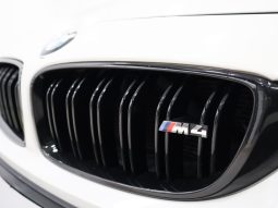
										BMW 4 Series Coupe M4 M-Dct full									