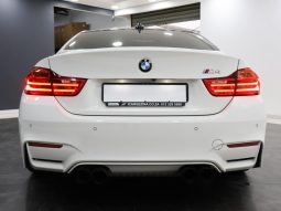 
										BMW 4 Series Coupe M4 M-Dct full									