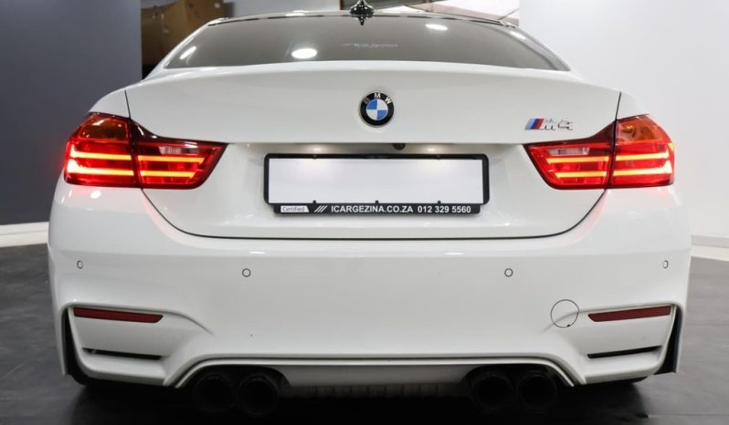 
								BMW 4 Series Coupe M4 M-Dct full									