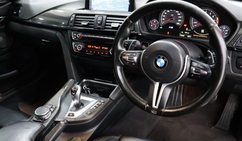 
								BMW 4 Series Coupe M4 M-Dct full									