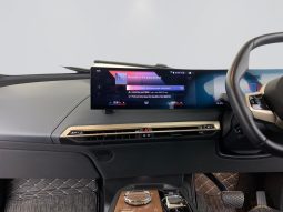 
										BMW IX Xdrive40 full									