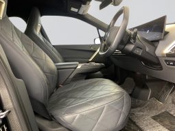 
										BMW IX Xdrive40 full									