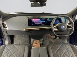 
										BMW IX Xdrive40 full									
