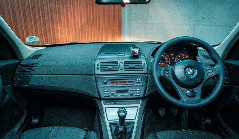 
								BMW X3 2.0D full									
