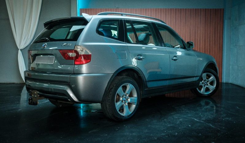 
								BMW X3 2.0D full									