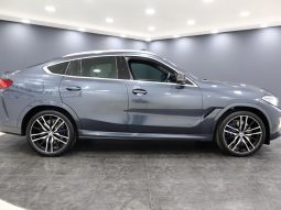 
										BMW X6 M50d Sport Steptronic full									