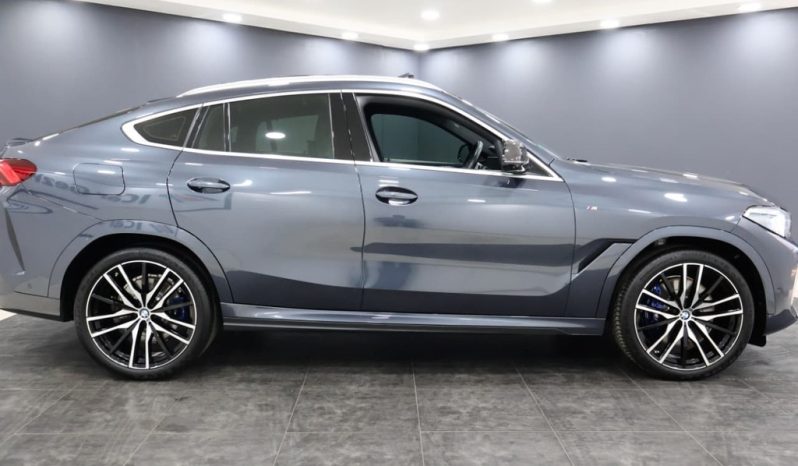 
								BMW X6 M50d Sport Steptronic full									