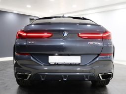 
										BMW X6 M50d Sport Steptronic full									