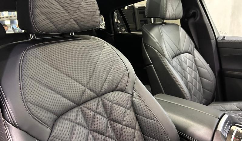 
								BMW X6 Xdrive30d M Sport Steptronic full									