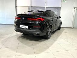 
										BMW X6 Xdrive30d M Sport Steptronic full									
