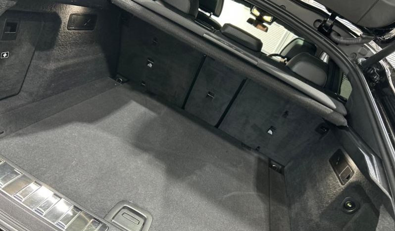 
								BMW X6 Xdrive30d M Sport Steptronic full									