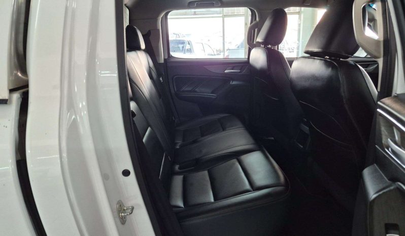 
								GWM P-SERIES P-SERIES 2.0TD DLX 4X4 A/T D/C P/U full									