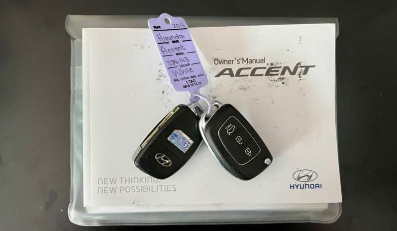 
								Hyundai Accent Hatch 1.6 Fluid full									