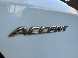 
										Hyundai Accent Hatch 1.6 Fluid full									