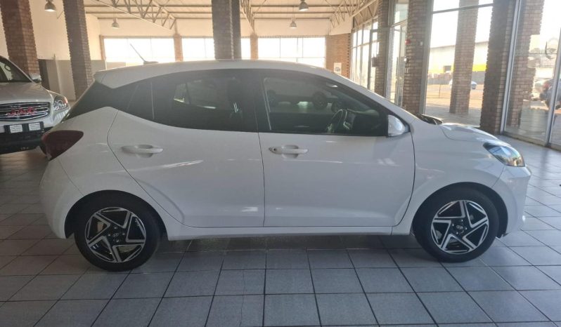 
								Hyundai Grand I10 1.2 Fluid At full									