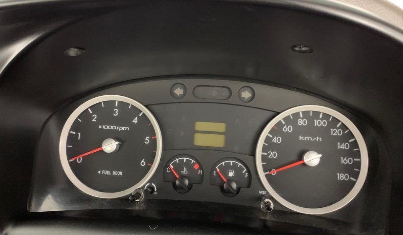 
								Hyundai H100 Bakkie 2.6D Deck Ac full									
