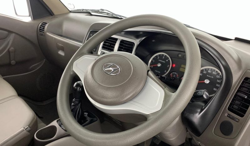 
								Hyundai H100 Bakkie 2.6D Deck Ac full									