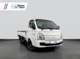 
										Hyundai H100 Bakkie 2.6D Deck Ac full									