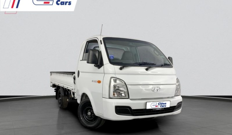 
								Hyundai H100 Bakkie 2.6D Deck Ac full									